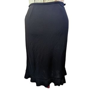 DKNY szM black tulip pencil skirt EUC